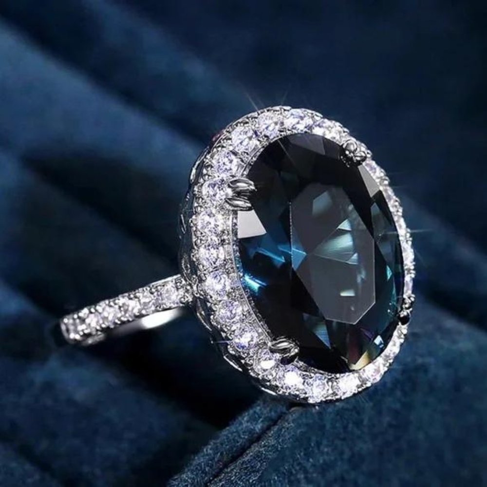 LONDON BLUE 925 STERLING SILVER DIAMOND RING